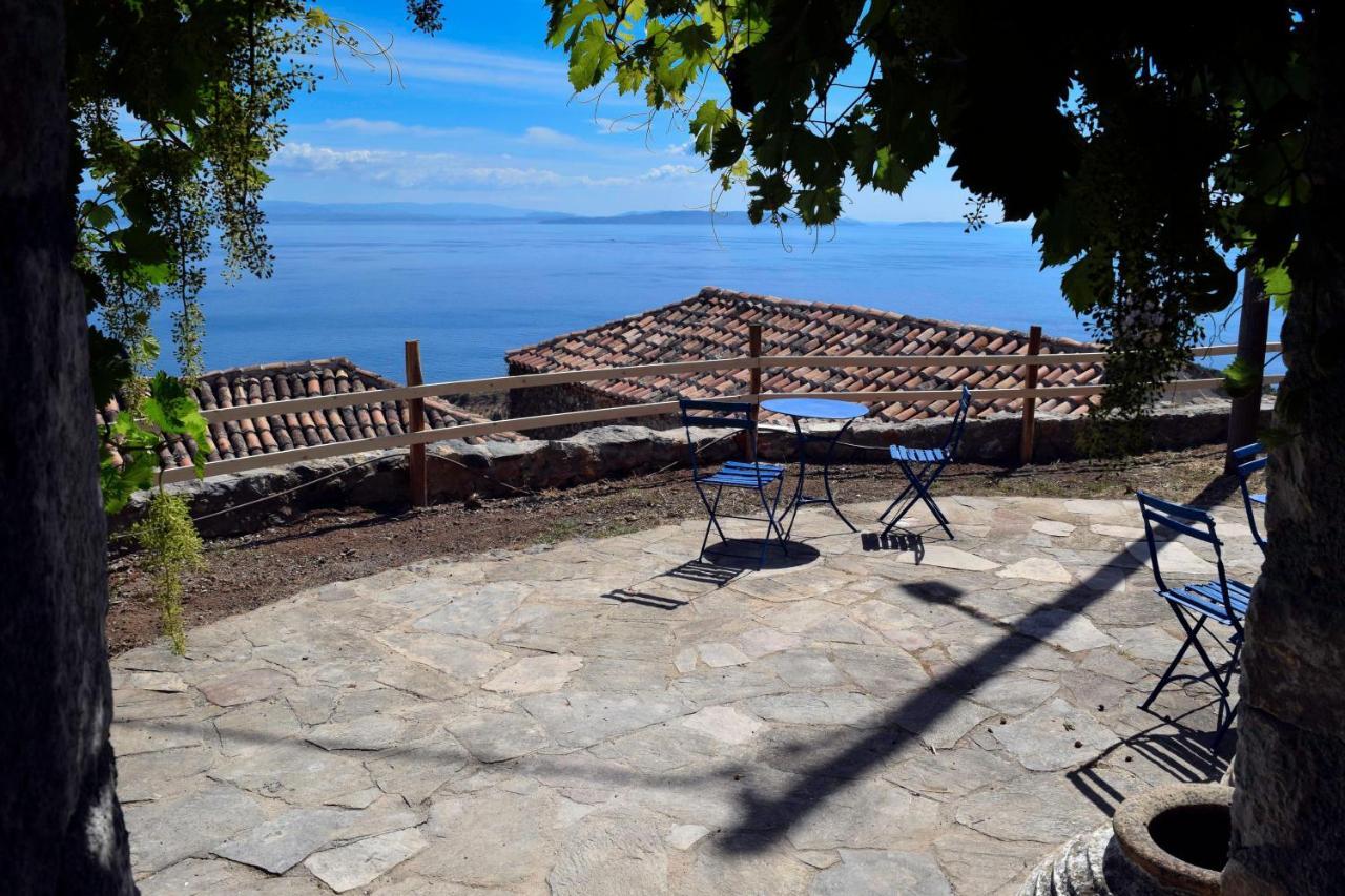 The Traditional Hause With The Best View Leonídion 외부 사진